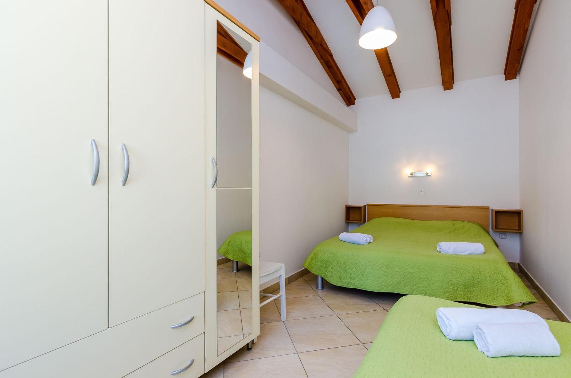 Orka Apartments Dubrovnik Rum bild
